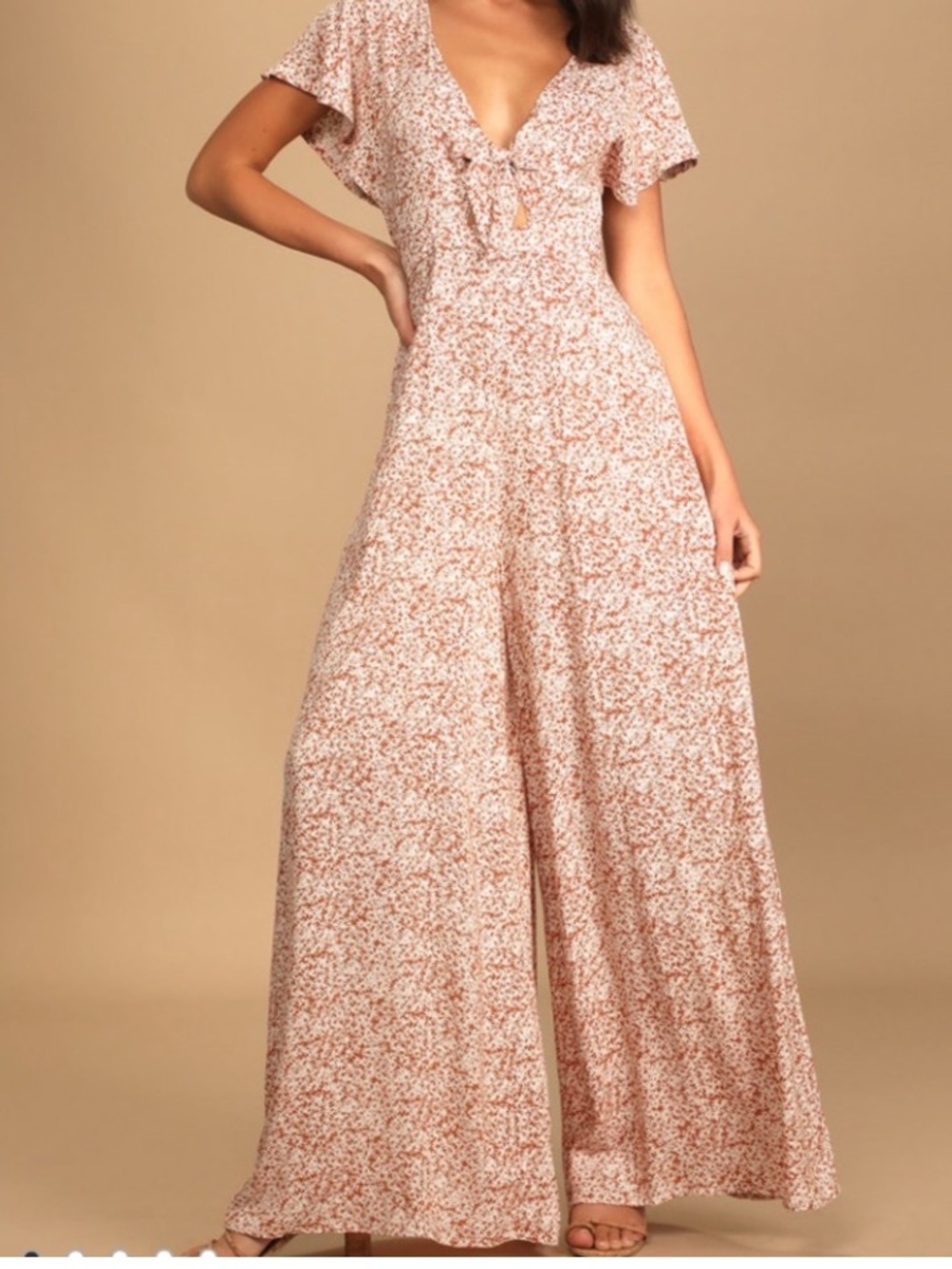 Lulu's Floral Tie-Front Jumpsuit